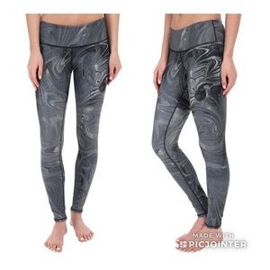 Alo grey black marble design full length workout leggings tights small
